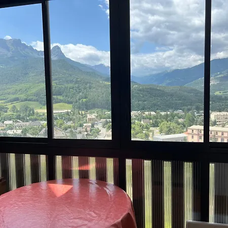 Terrasse Adroit * Barcelonnette